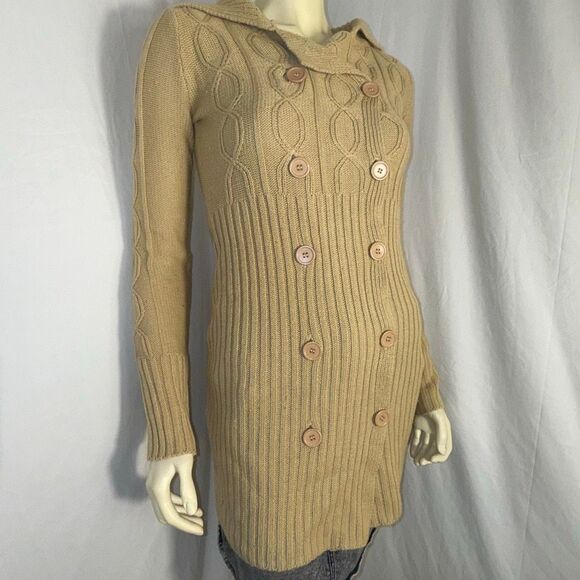 Vintage Derek Heart Camel Cable-Knit Sweater Coat | Longline Button-Up Cardigan - Picture 6 of 13